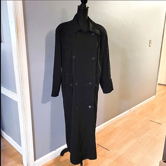 Vintage Trench Coat by MONICA GRAY - Picture 2 of 14